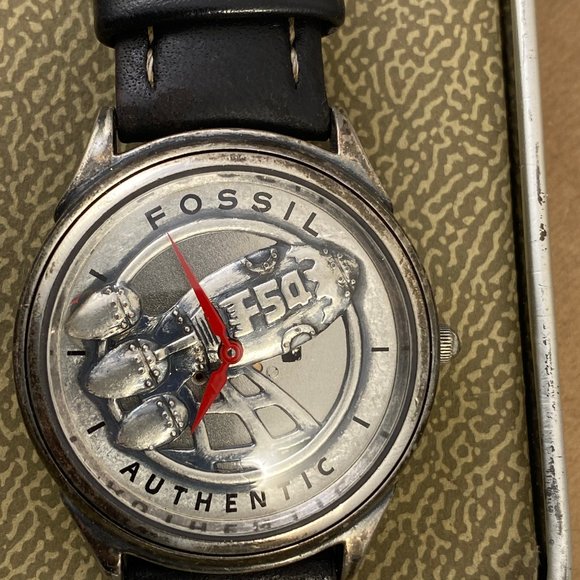 Vintage Captain Fossil Rocket Man Watch with Tin - Picture 2 of 7